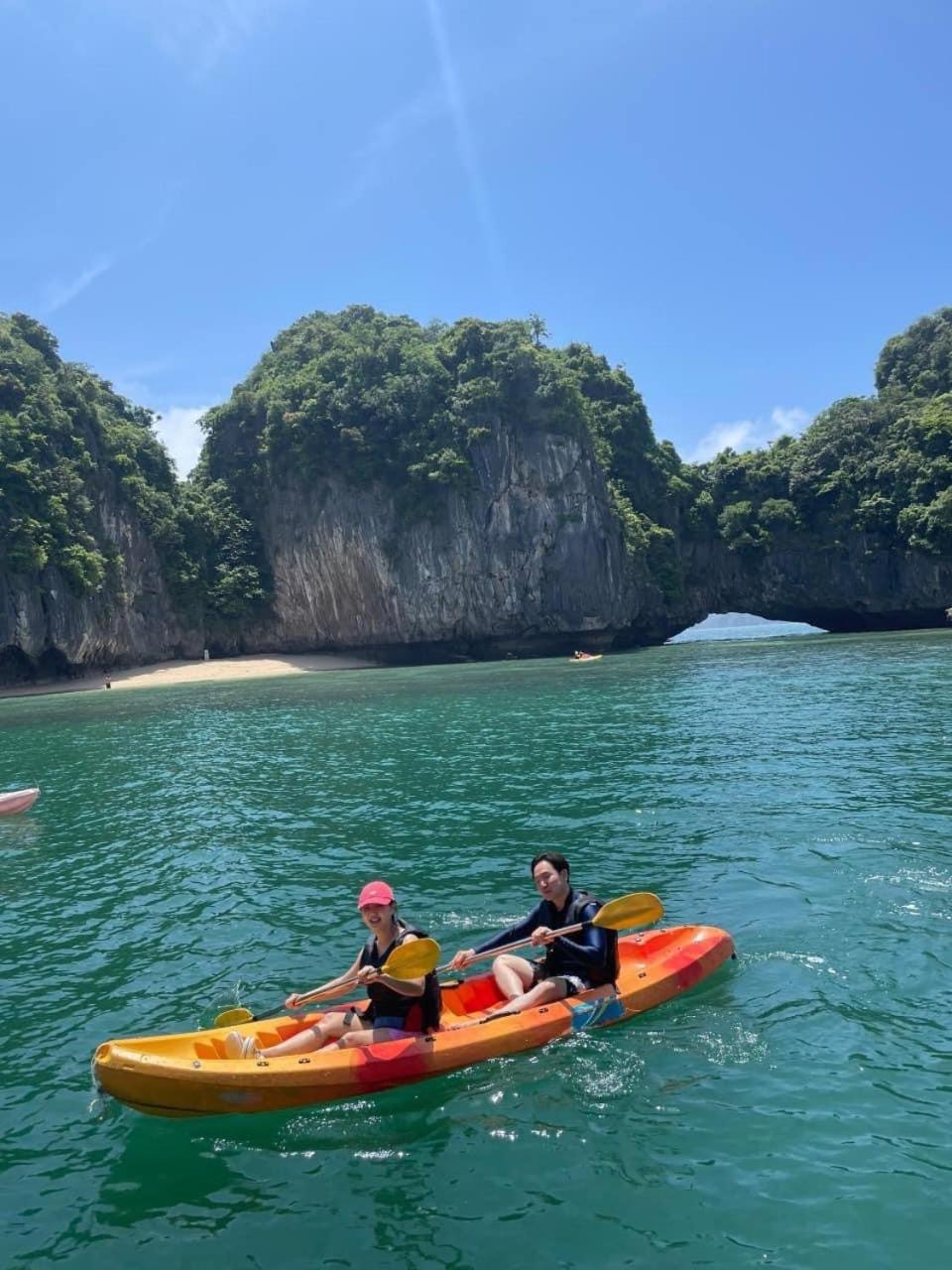 Sea Balcony Hotel Dong Khe Sau 外观 照片