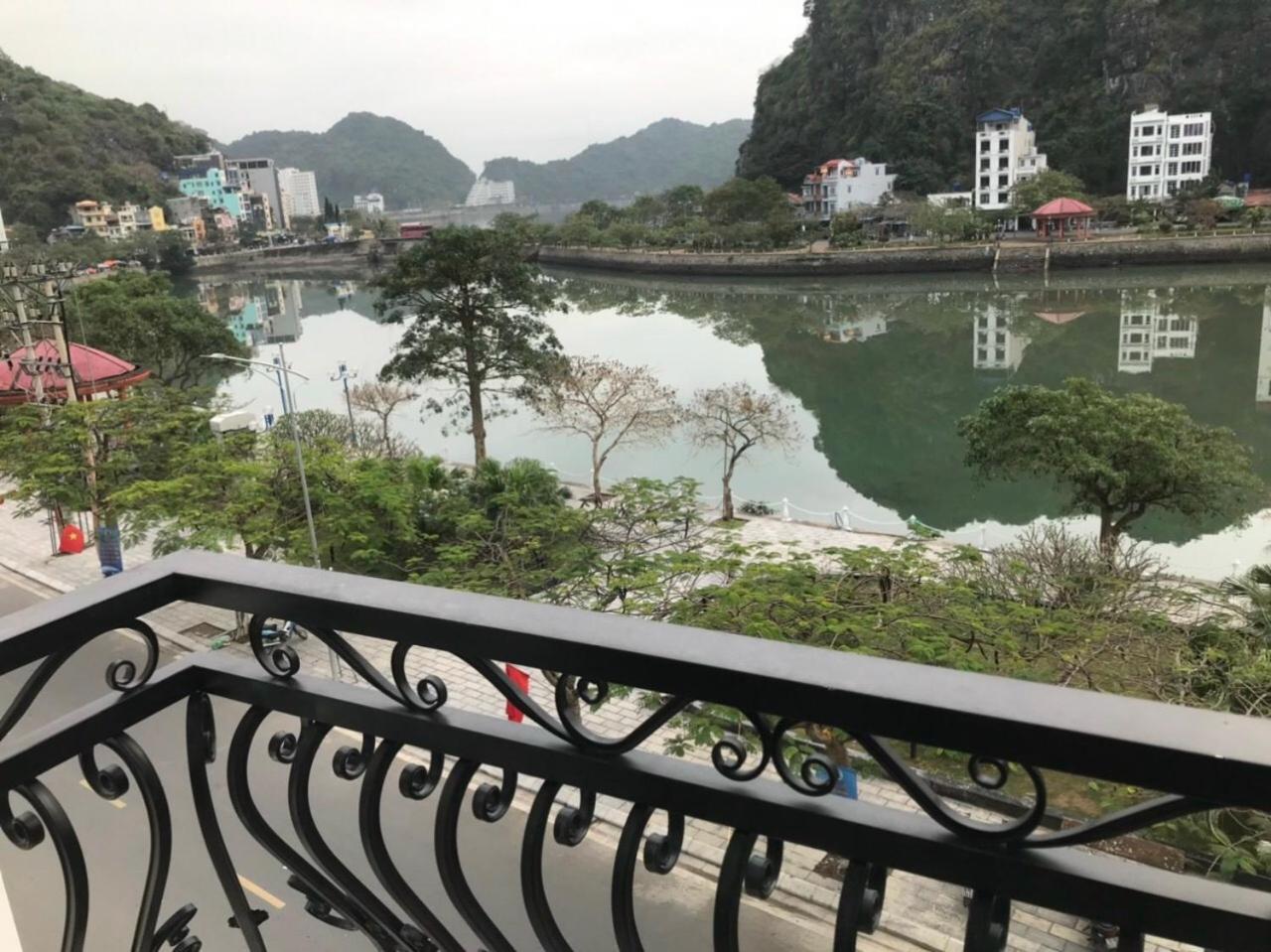 Sea Balcony Hotel Dong Khe Sau 外观 照片