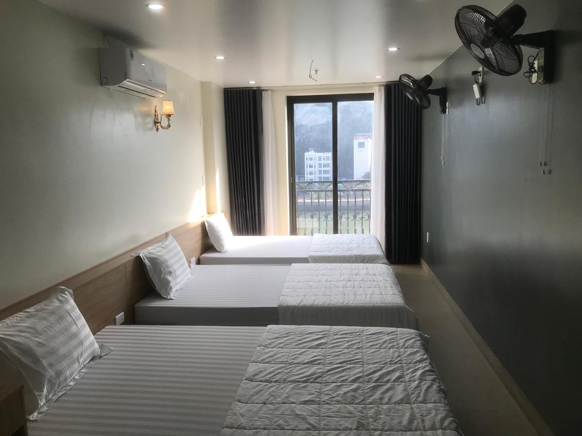 Sea Balcony Hotel Dong Khe Sau 外观 照片